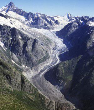 Fiescher Glacier, 2004<br />Picture: M. Funk