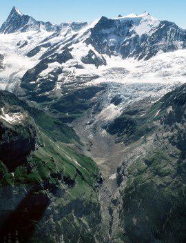 Glacier inférieur de Grindelwald, 2004<br />Photo: M. Funk